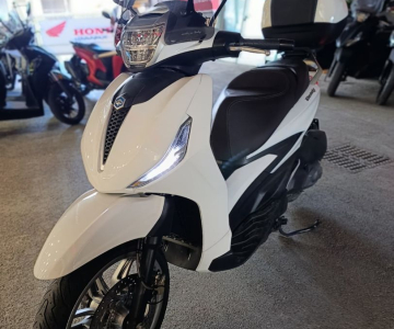 PIAGGIO - BEVERLY 300 HPE