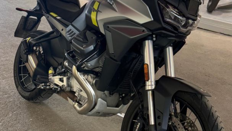 MOTO GUZZI - STELVIO